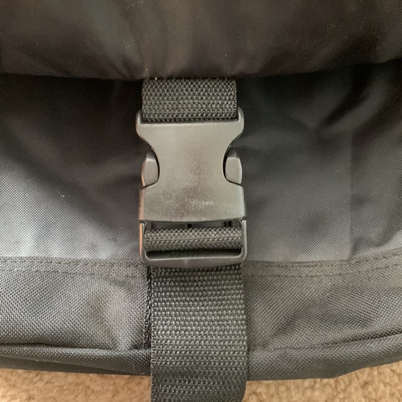 Messenger bag - Picture 4 of 9